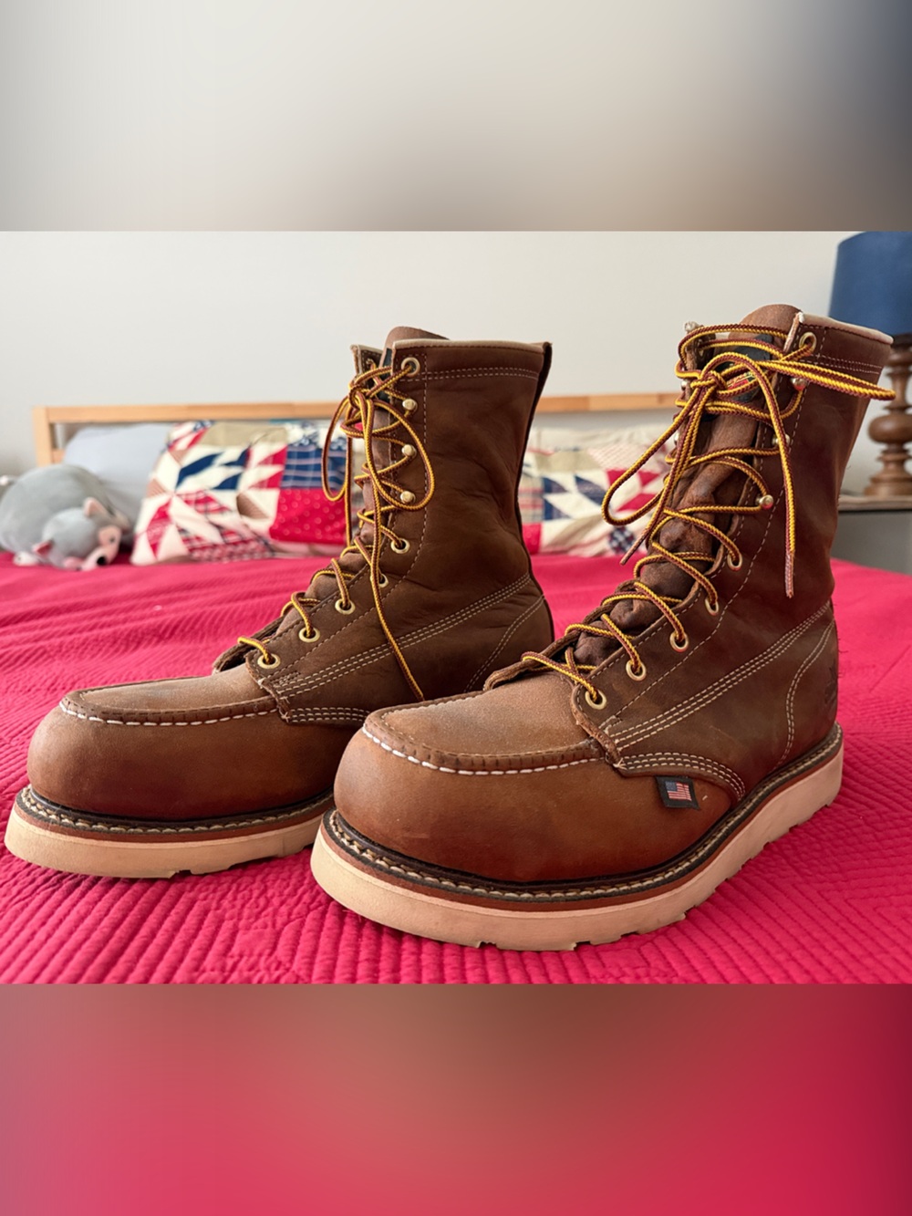 Men's Thorogood 8" Steel Toe Wedge Sole Moc Toe  Boot 804-4478 size 10.5